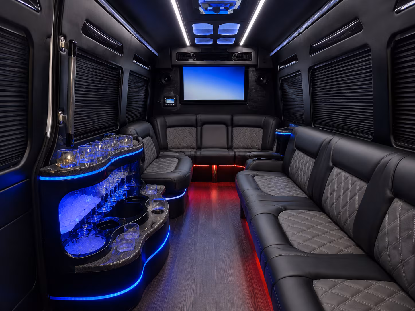 airport hotel shuttle buses and multi stop group transfers in duluth