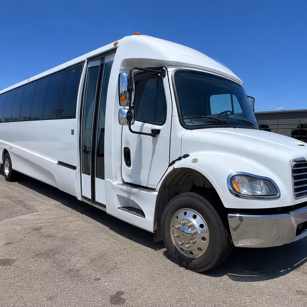 duluth concert transportation onboard seating
