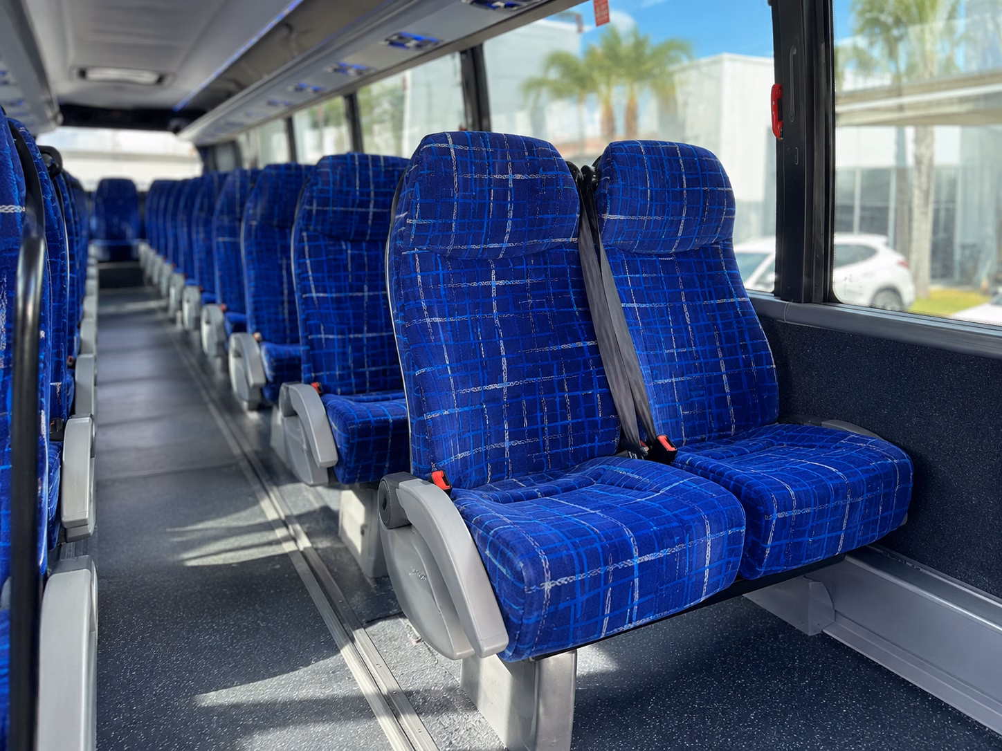 how the type of bus you choose changes the price in duluth minnesota