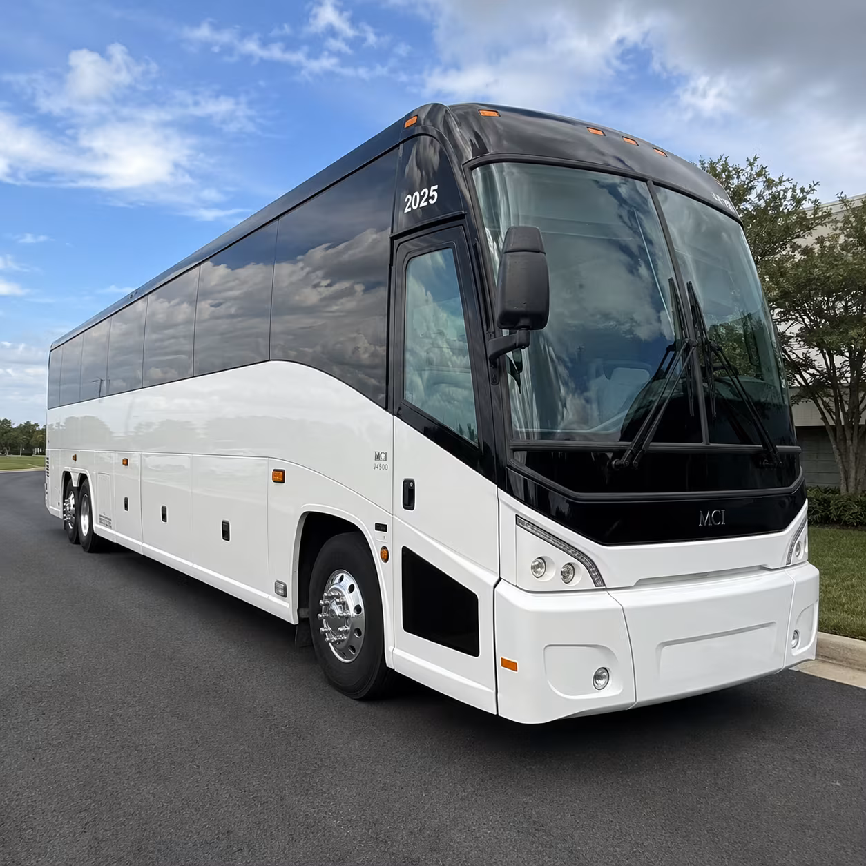 if your group is heading to hawk ridge the right bus size makes all the difference