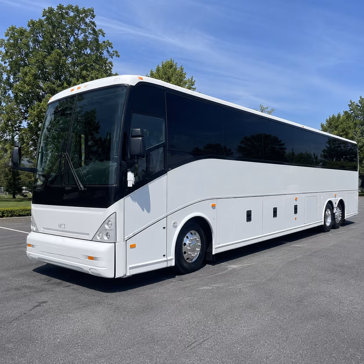 shuttle your crew along the us 53 iron range corridor
